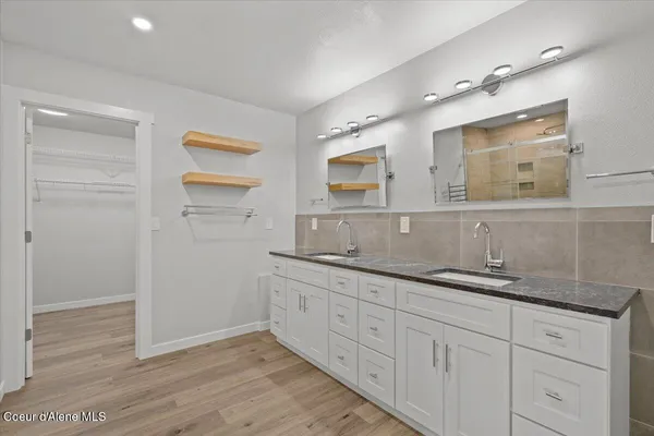 $999,000 | 10050 Duce Road, Athol, ID 83801