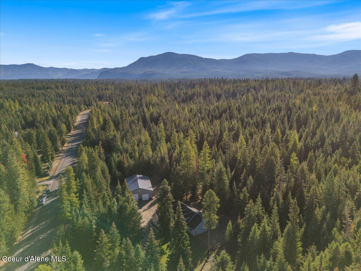 10050 Duce Road Athol, ID 83801 - Photo 4 of 53 04-Aerial front of home and views