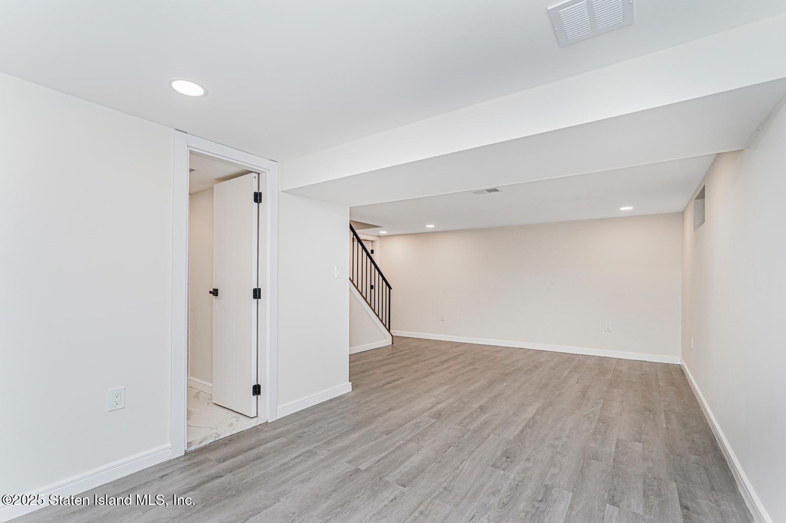 113 Longview Road Staten Island, NY 10304 - Photo 30 of 35 a view of an empty room