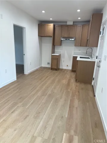 $2,500 | 3622 Olive Street, Huntington Park, CA 90255