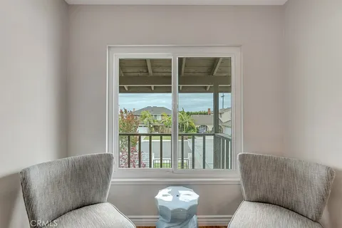 $1,899,000 | 6901 Spickard Drive, Huntington Beach, CA 92647