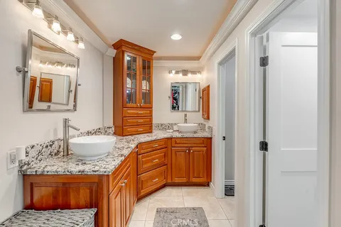 $1,899,000 | 6901 Spickard Drive, Huntington Beach, CA 92647
