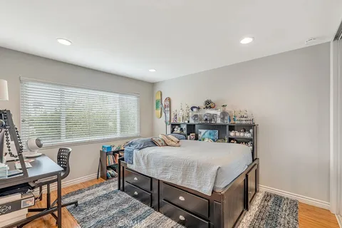 $1,899,000 | 6901 Spickard Drive, Huntington Beach, CA 92647