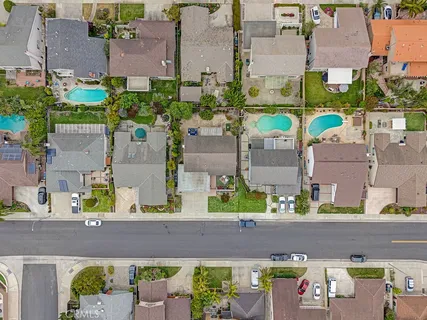 $1,899,000 | 6901 Spickard Drive, Huntington Beach, CA 92647