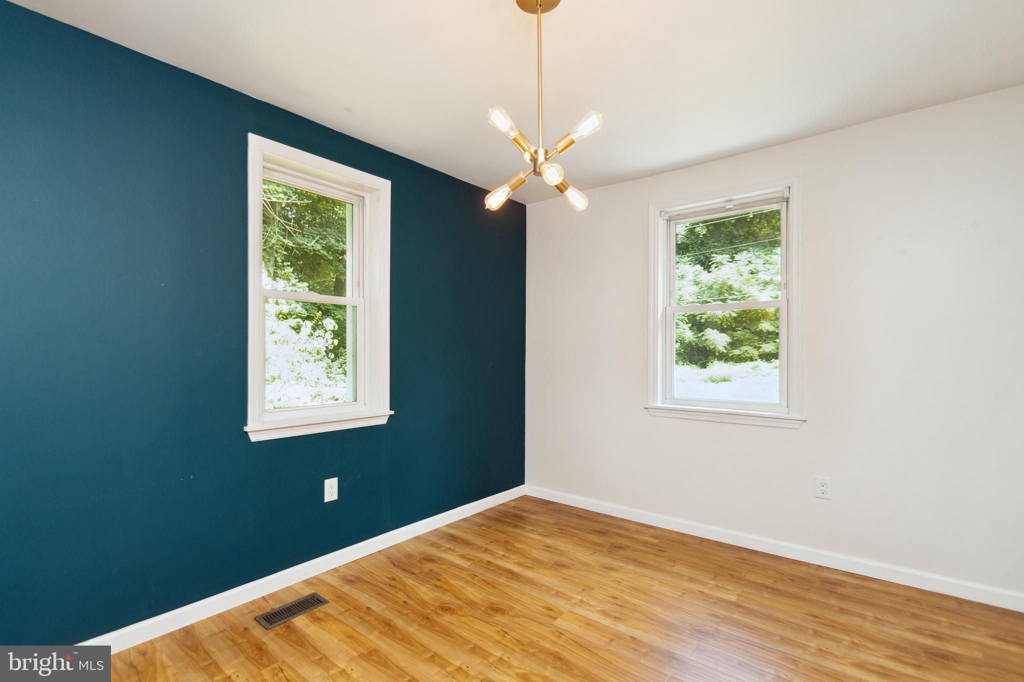 3506 New Design Road Frederick, MD 21703 - Photo 17 of 44 Dining Room