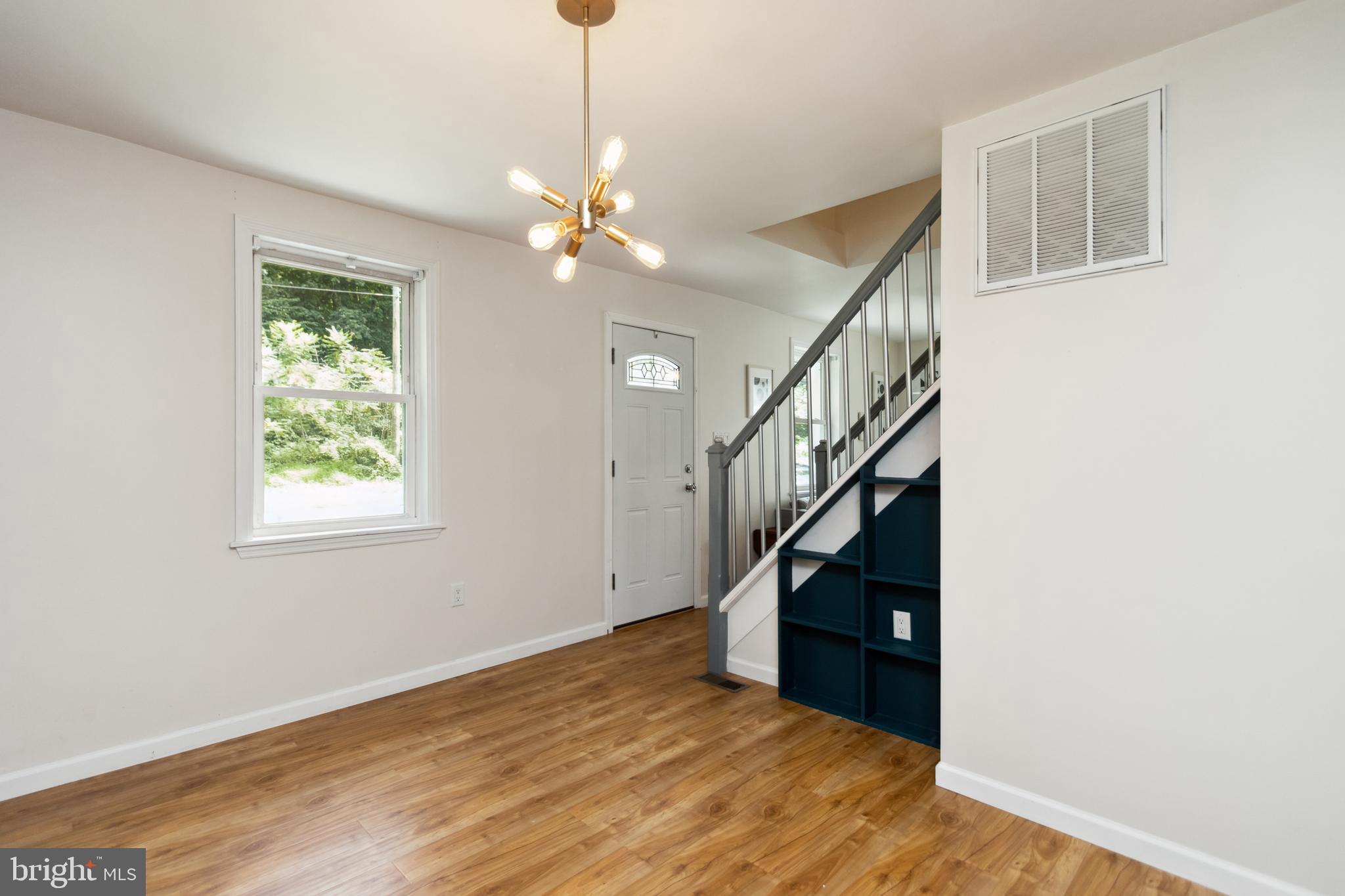 3506 New Design Road Frederick, MD 21703 - Photo 19 of 44 Dining Room