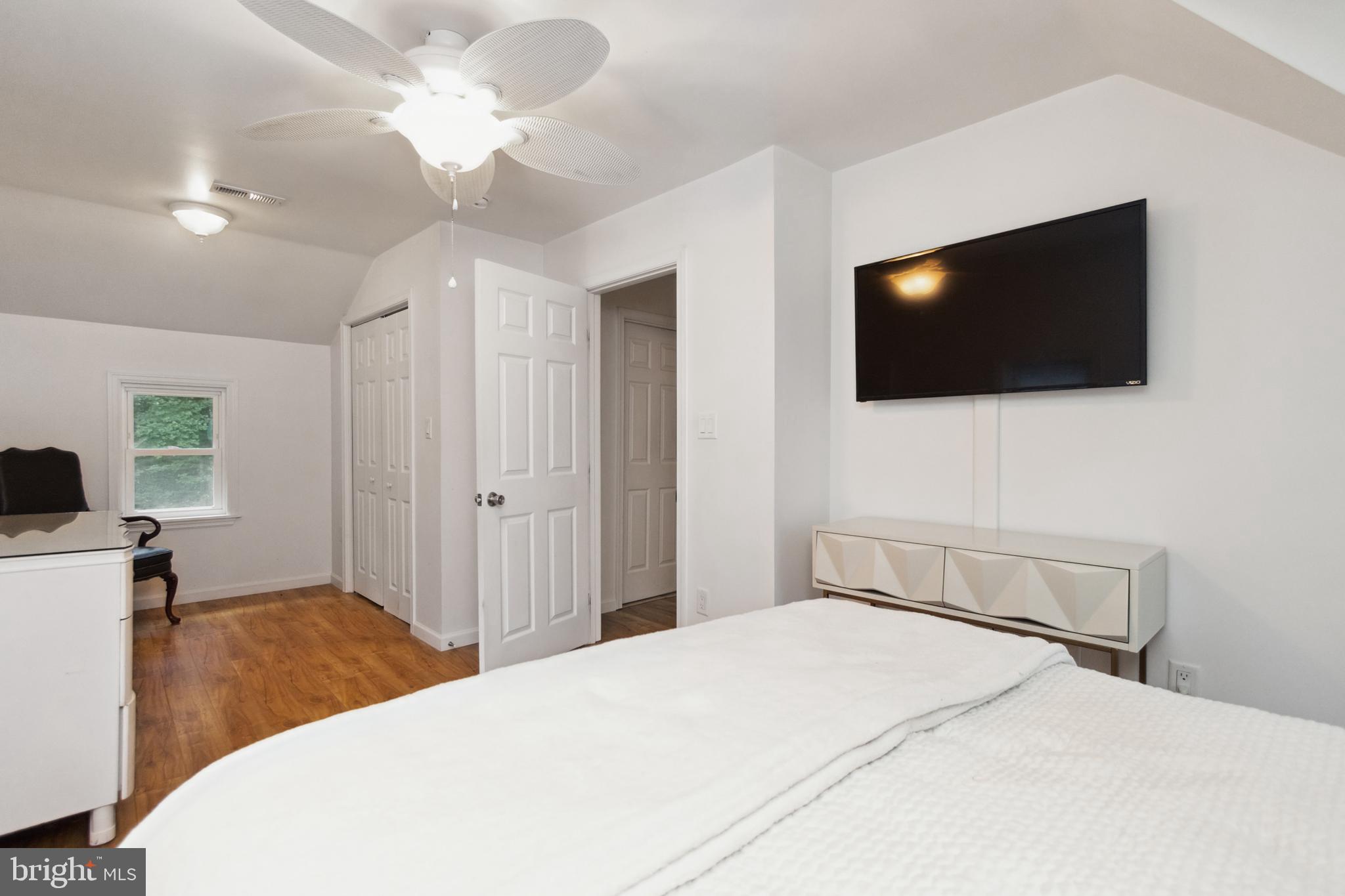 3506 New Design Road Frederick, MD 21703 - Photo 22 of 44 Bedroom 1