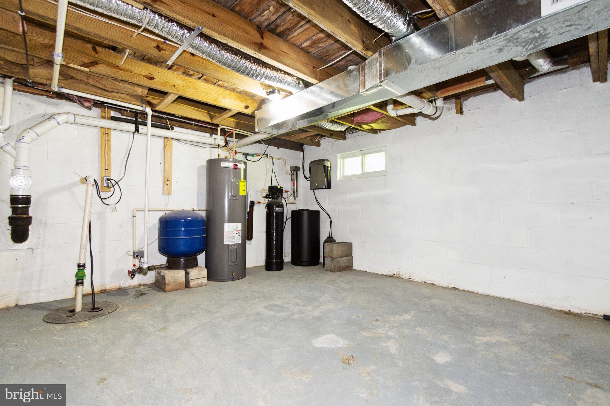 3506 New Design Road Frederick, MD 21703 - Photo 33 of 44 Basement