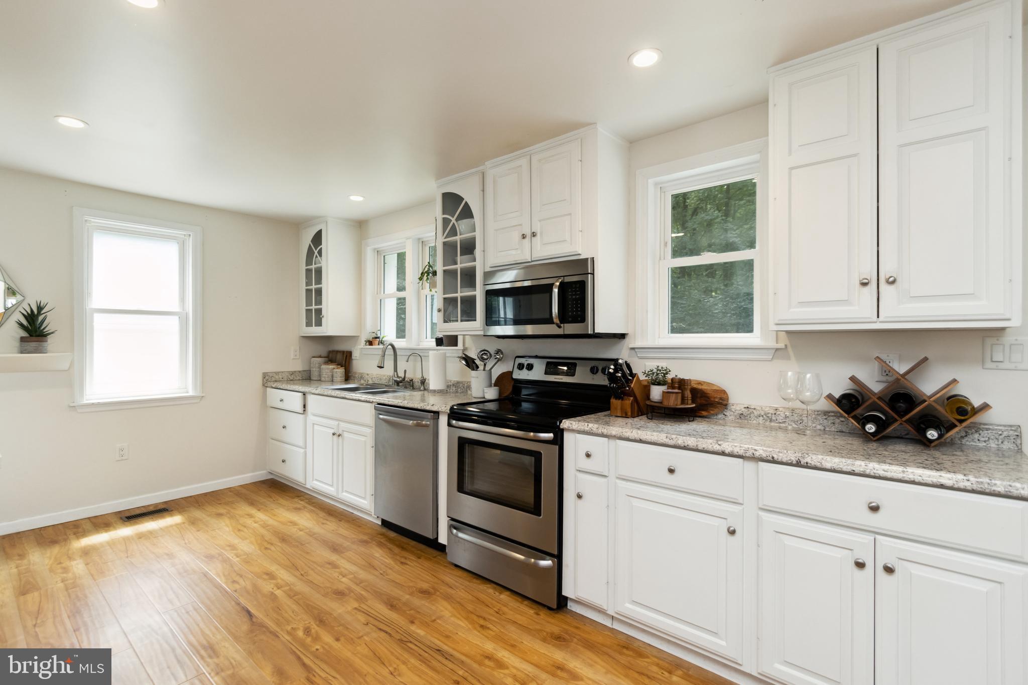 3506 New Design Road Frederick, MD 21703 - Photo 9 of 44 Kitchen