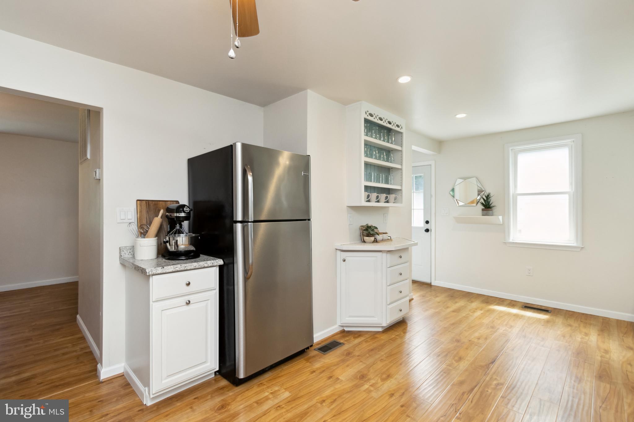 3506 New Design Road Frederick, MD 21703 - Photo 10 of 44 Kitchen
