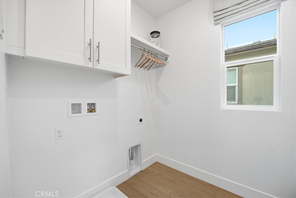 437 Willow Run Lane Carson, CA 90745 - Photo 25 of 37 a view of an empty room