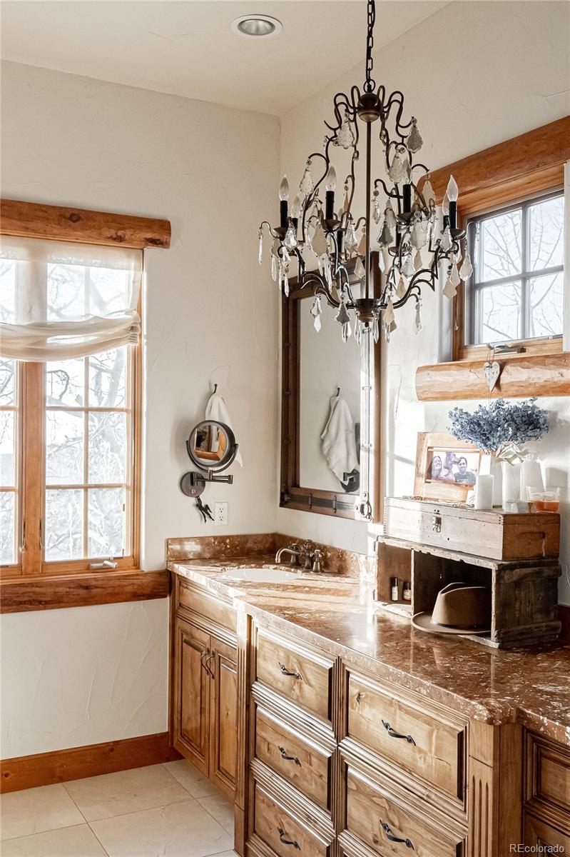 7775 Spirit Ranch Road Golden, CO 80403 - Photo 22 of 39