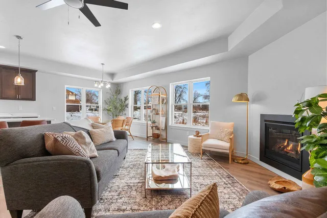 $434,900 | 208 Clubhouse Lane, Kimberly, WI 54136