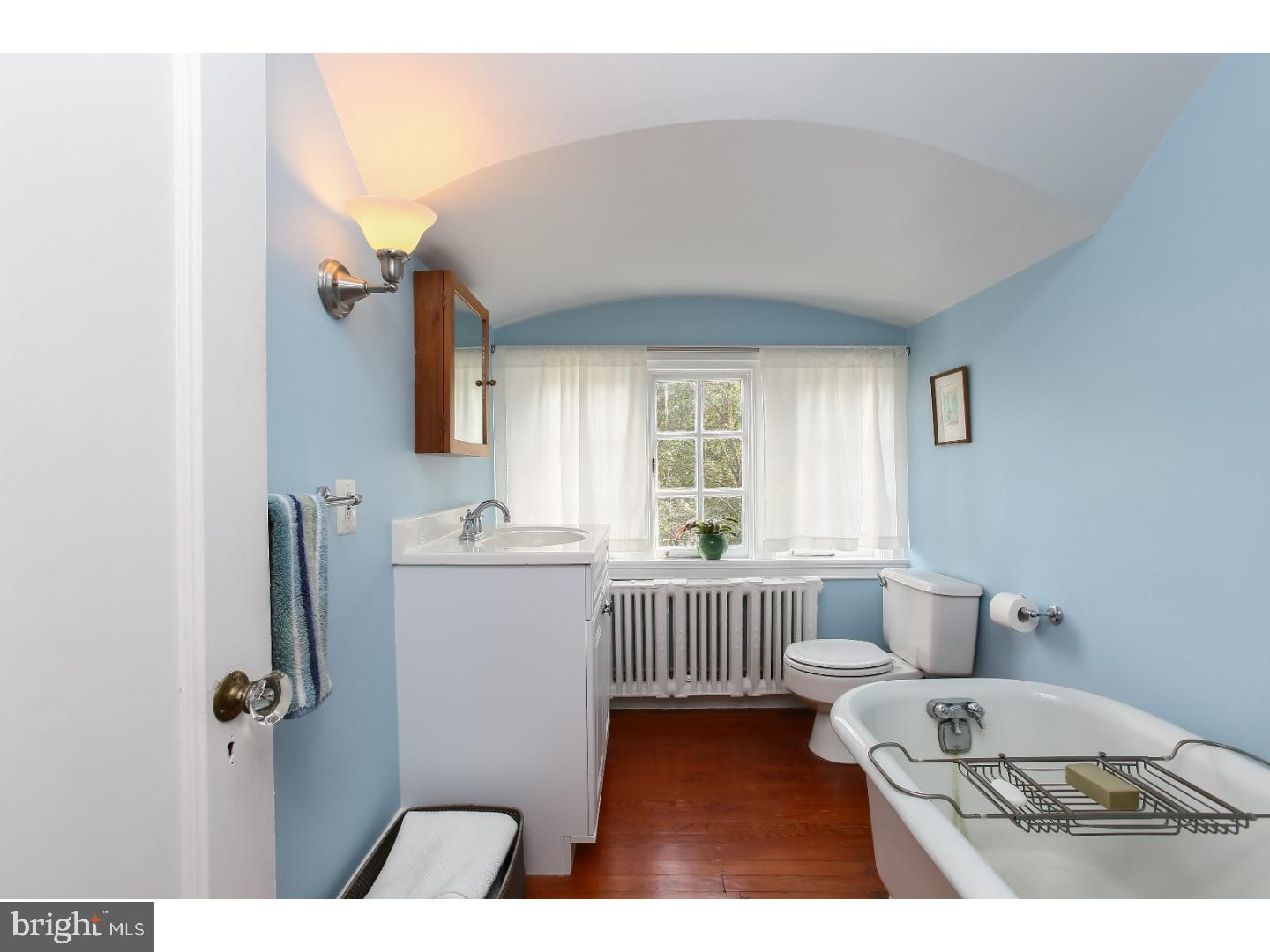 211 Roberts Road Ardmore, PA 19003 - Photo 18 of 23 Gallery Image 18