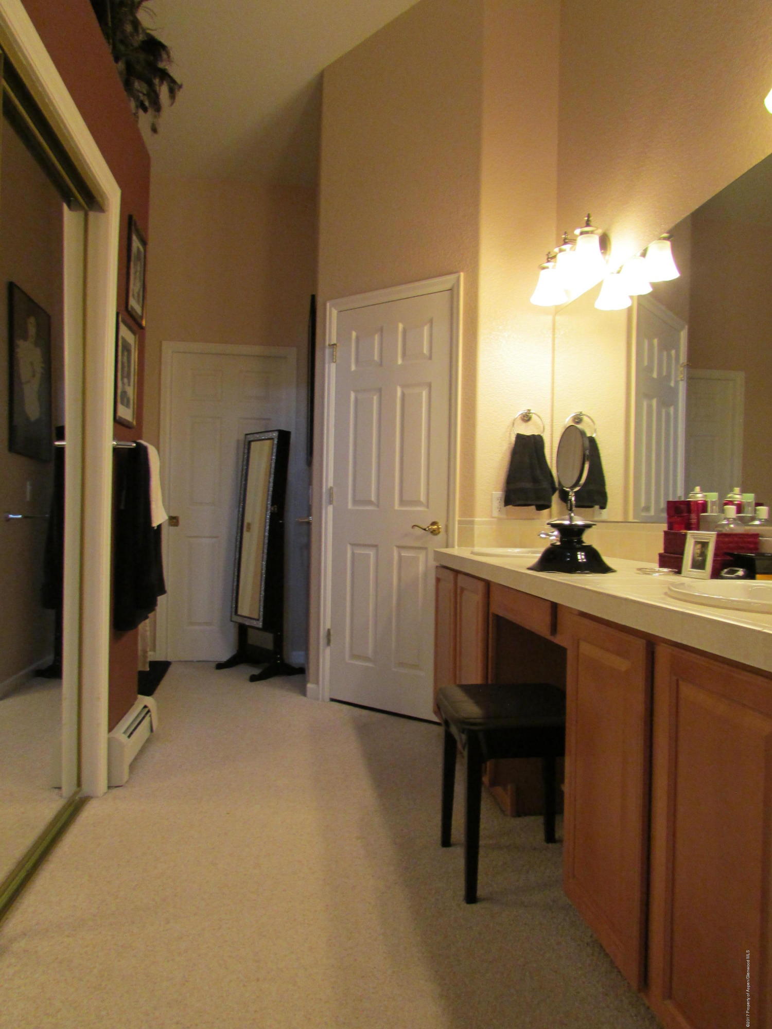 166 South Ridge Court Parachute, CO 81635 - Photo 11 of 16 Master Bathroom