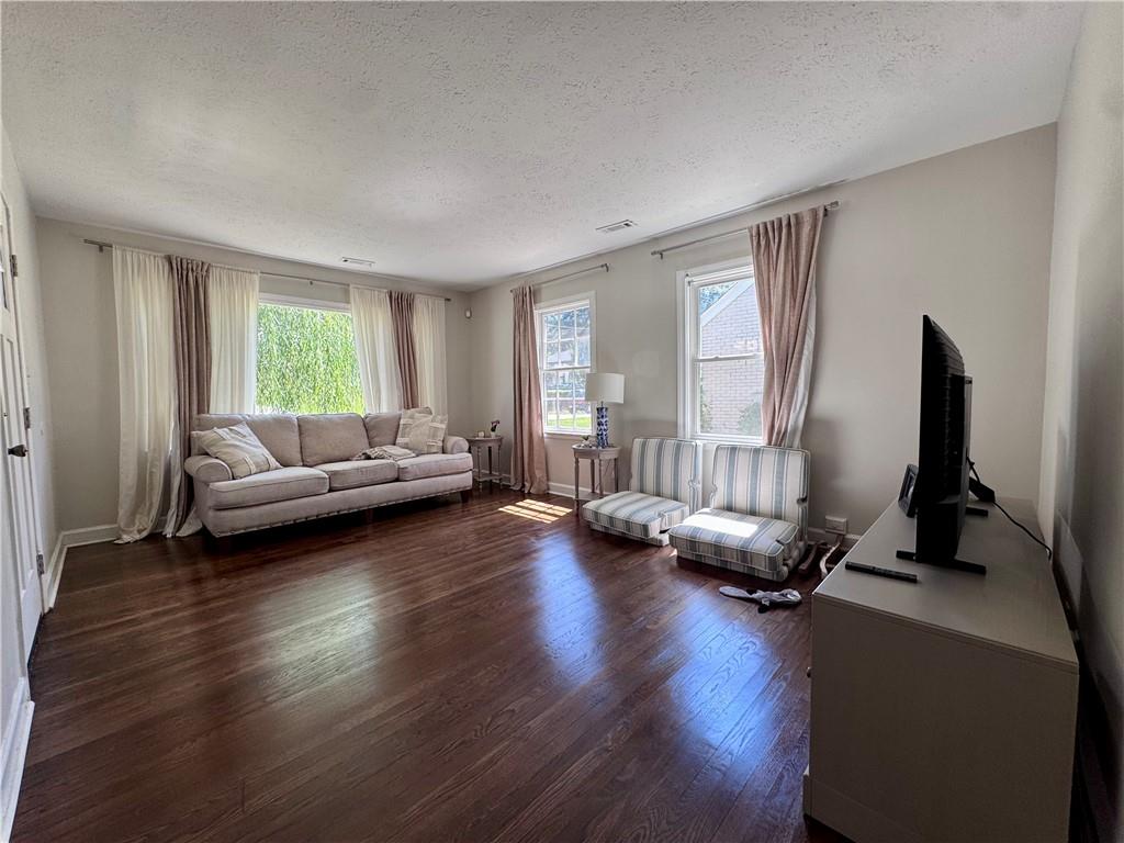 2450 Lynn Iris Drive Decatur, GA 30032 - Photo 4 of 14