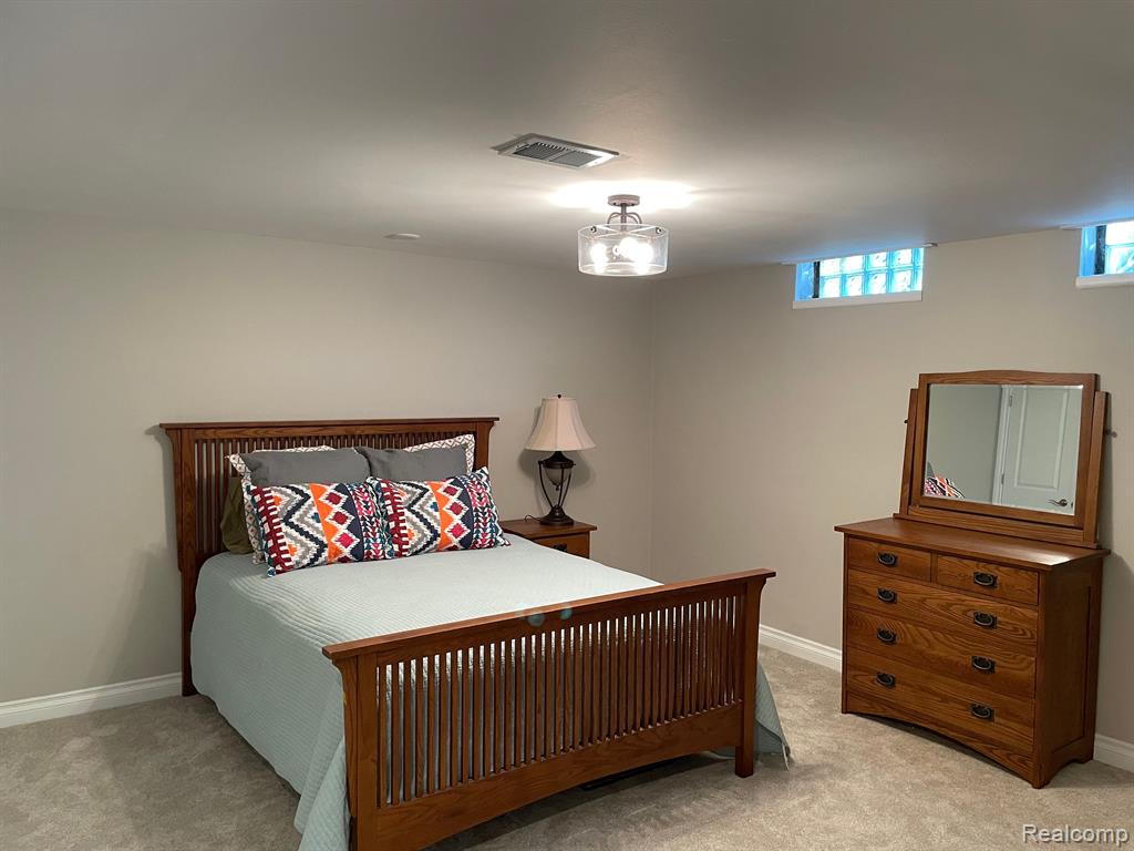 650 Lake Forest Road Rochester Hills, MI 48309 - Photo 29 of 30