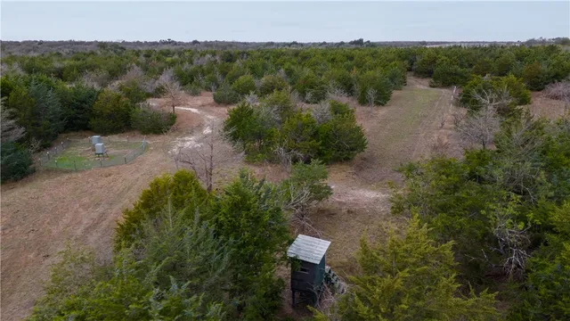 $1,350,000 | 201 Lcr 646, Thornton, TX 76687