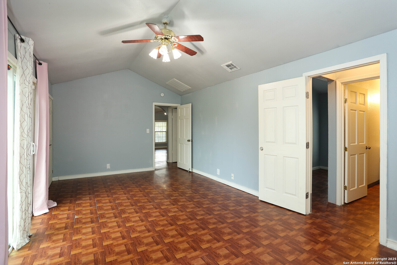 772 Cresthill Road San Antonio, TX 78220 - Photo 11 of 19