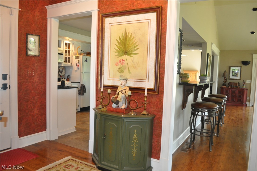 9030 Brakeman Road Chardon, OH 44024 - Photo 4 of 35