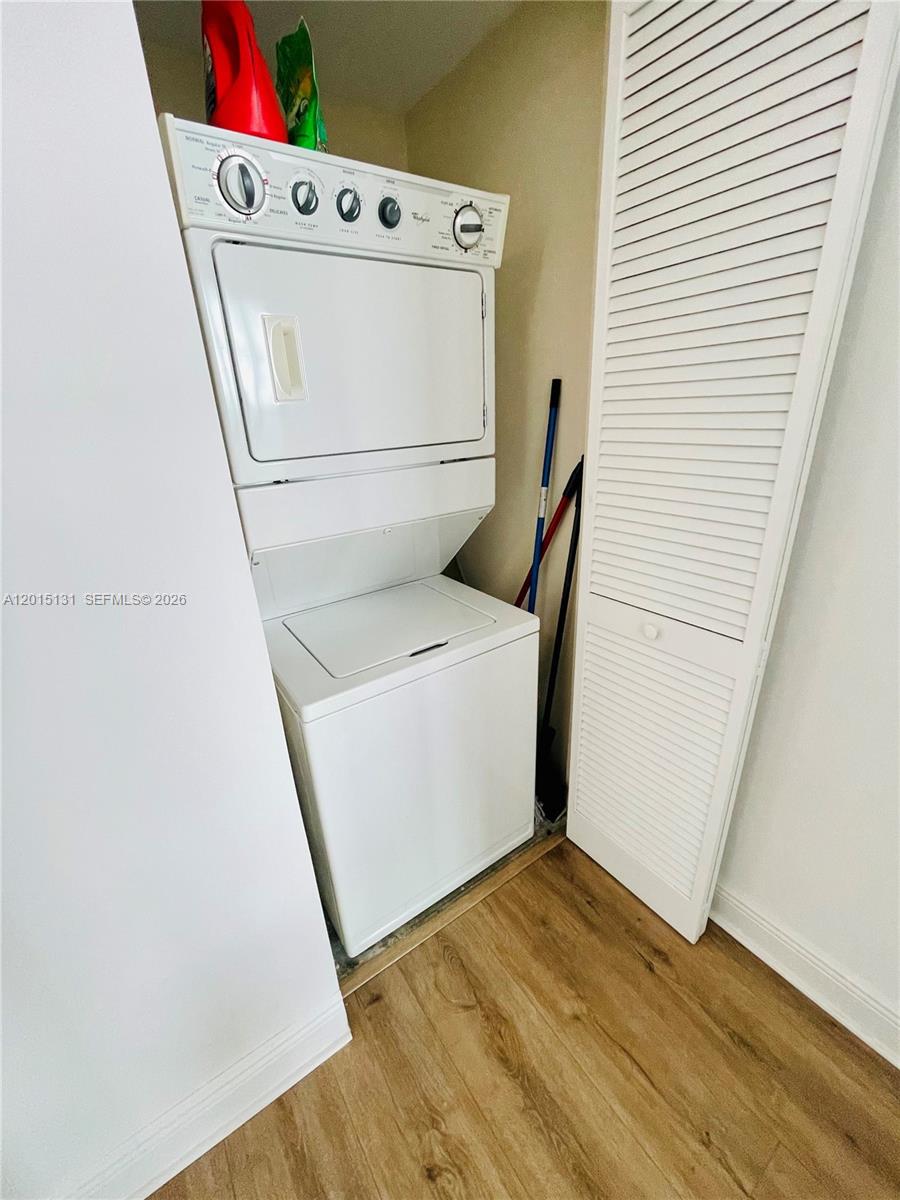 2681 North Flamingo Road, Unit 2004S Sunrise, FL 33323 - Photo 15 of 26 a utility room with dryer and washer