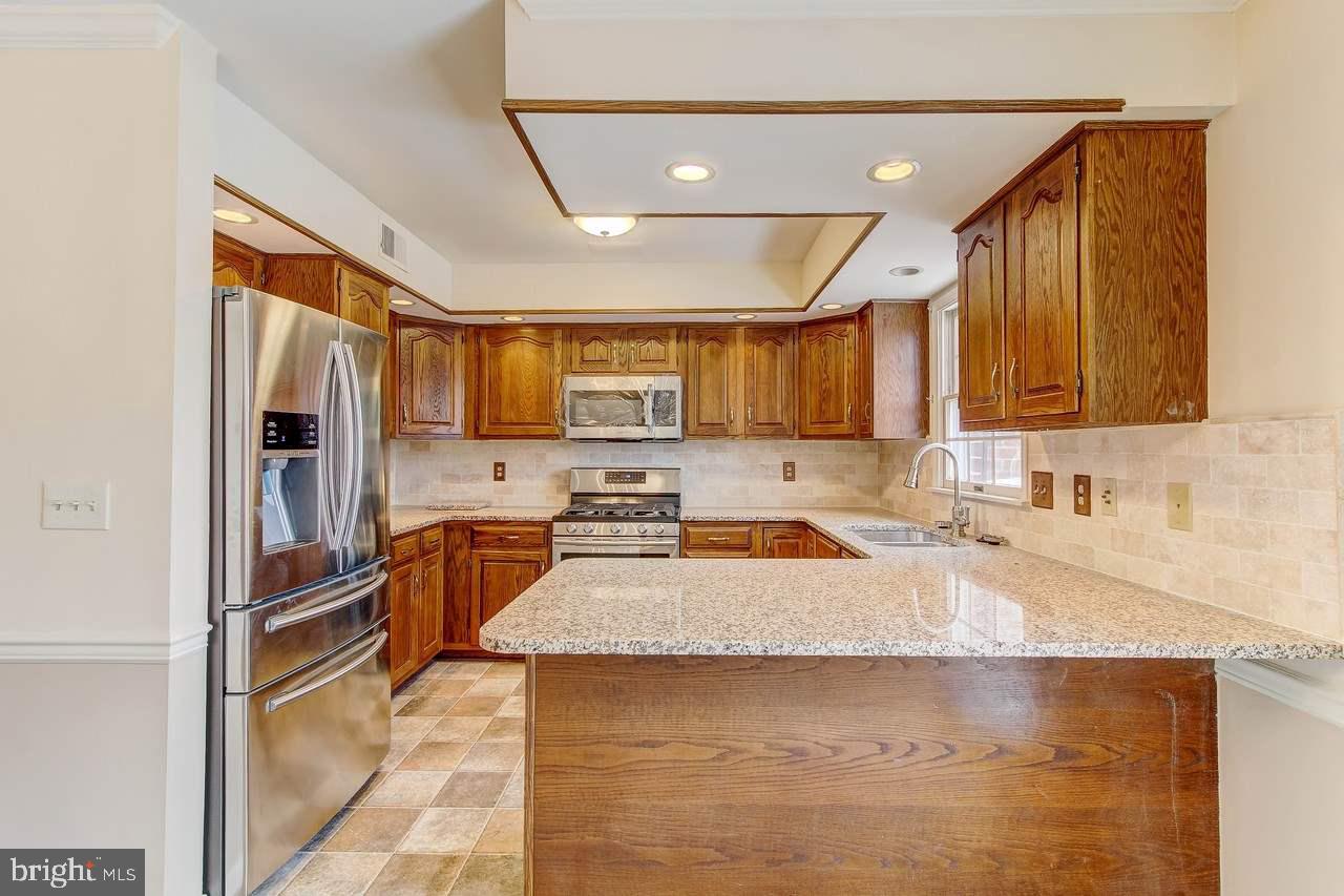 106 Chambers Ridge York, PA 17402 - Photo 8 of 20 Gallery Image 8
