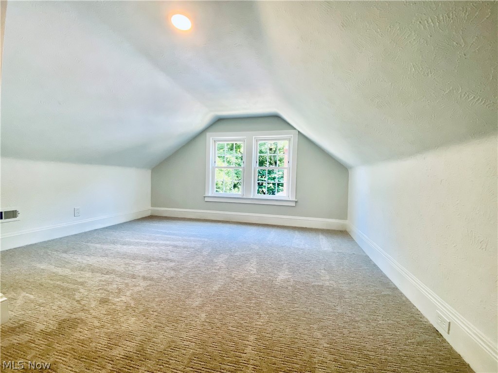 1379 Yellowstone Road Cleveland, OH 44121 - Photo 28 of 31 Gallery Image 28
