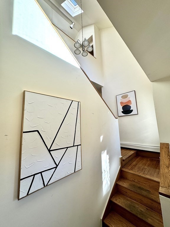 19 Sanderson Road Lexington, MA 02420 - Photo 3 of 28 Gallery Image 3