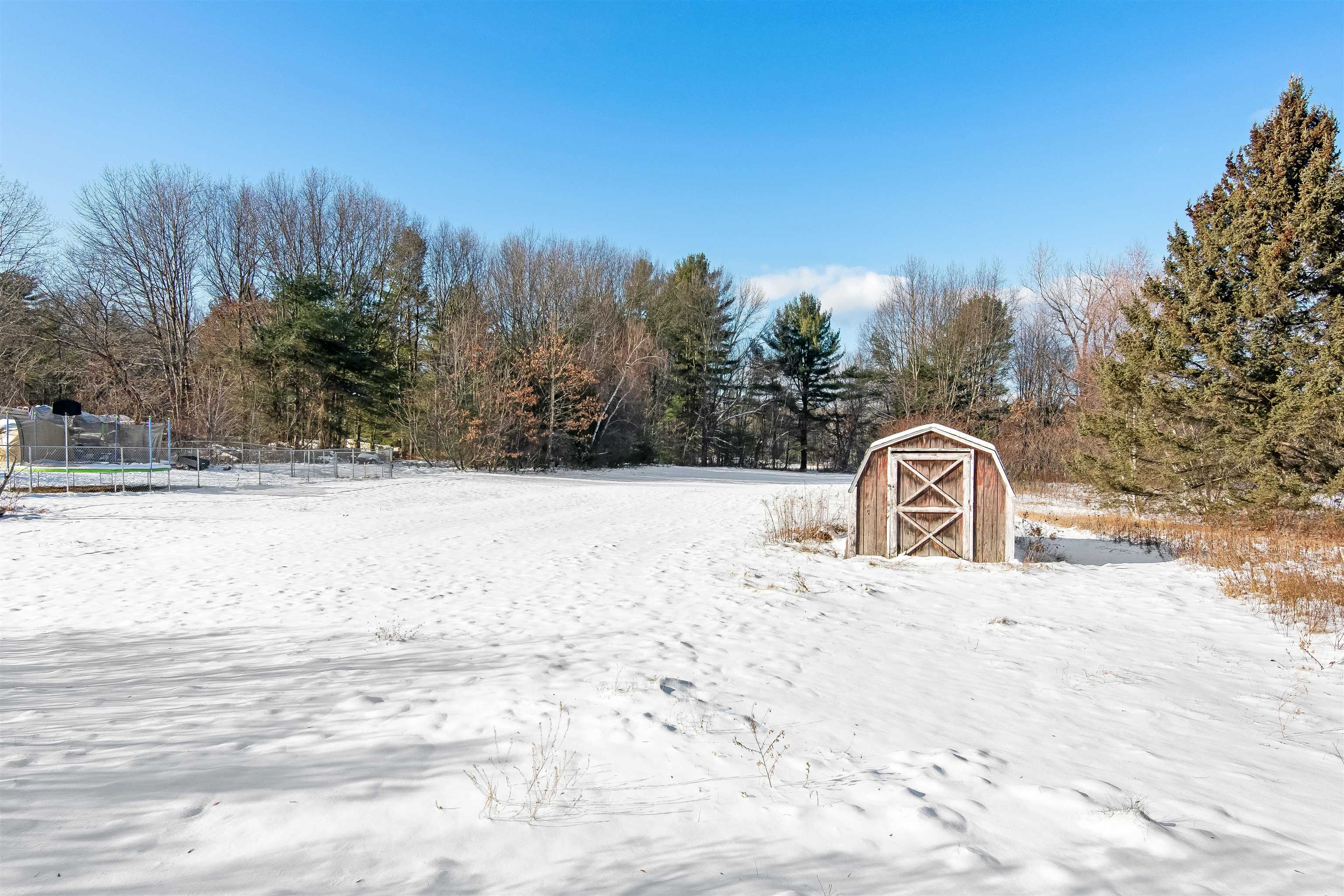 508 Prim Road Colchester, VT 05446 - Photo 2 of 31 Gallery Image 2