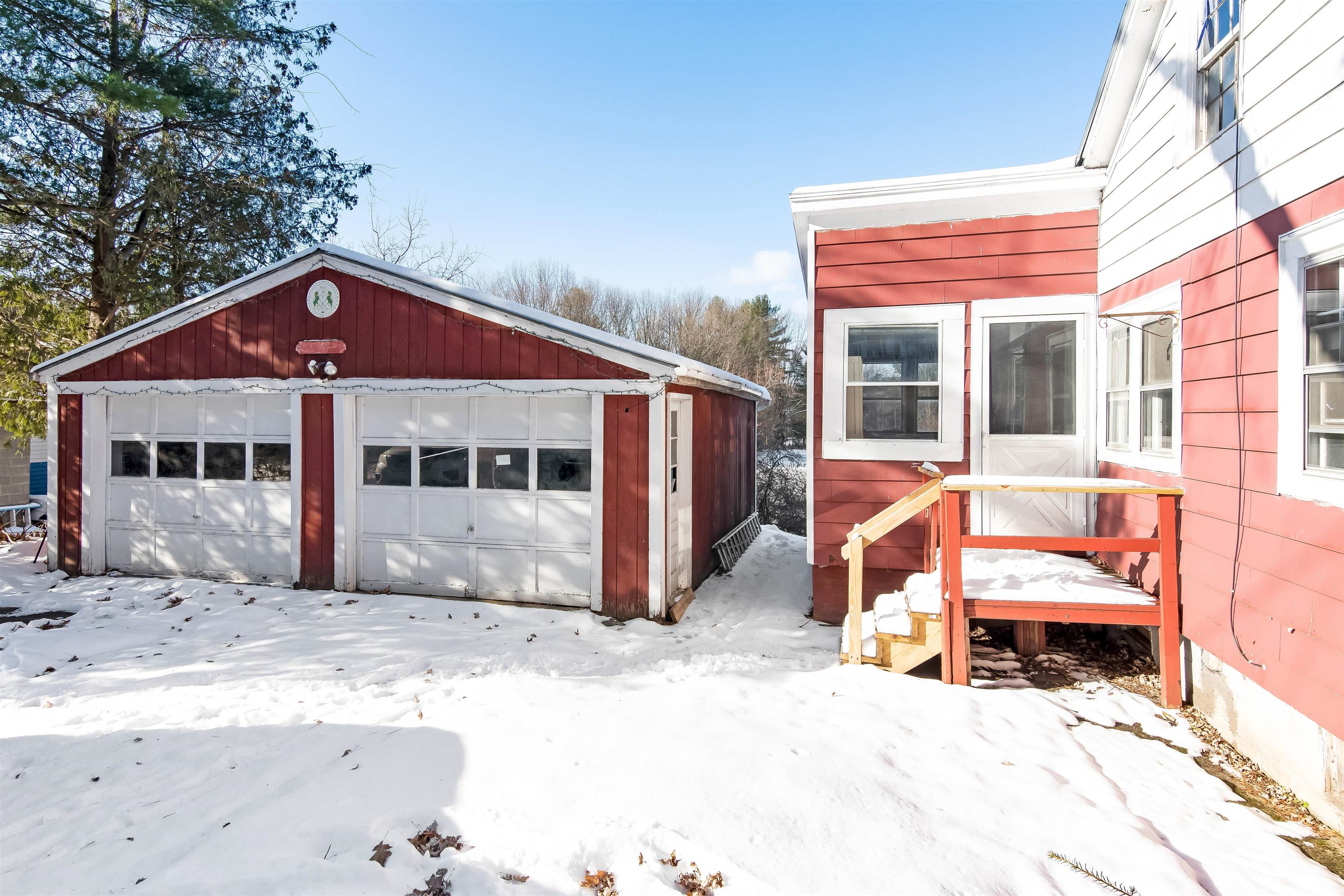 508 Prim Road Colchester, VT 05446 - Photo 3 of 31 Gallery Image 3