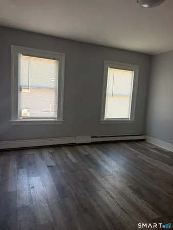 $1,300 | 16 4th Street, Waterbury, CT 06708