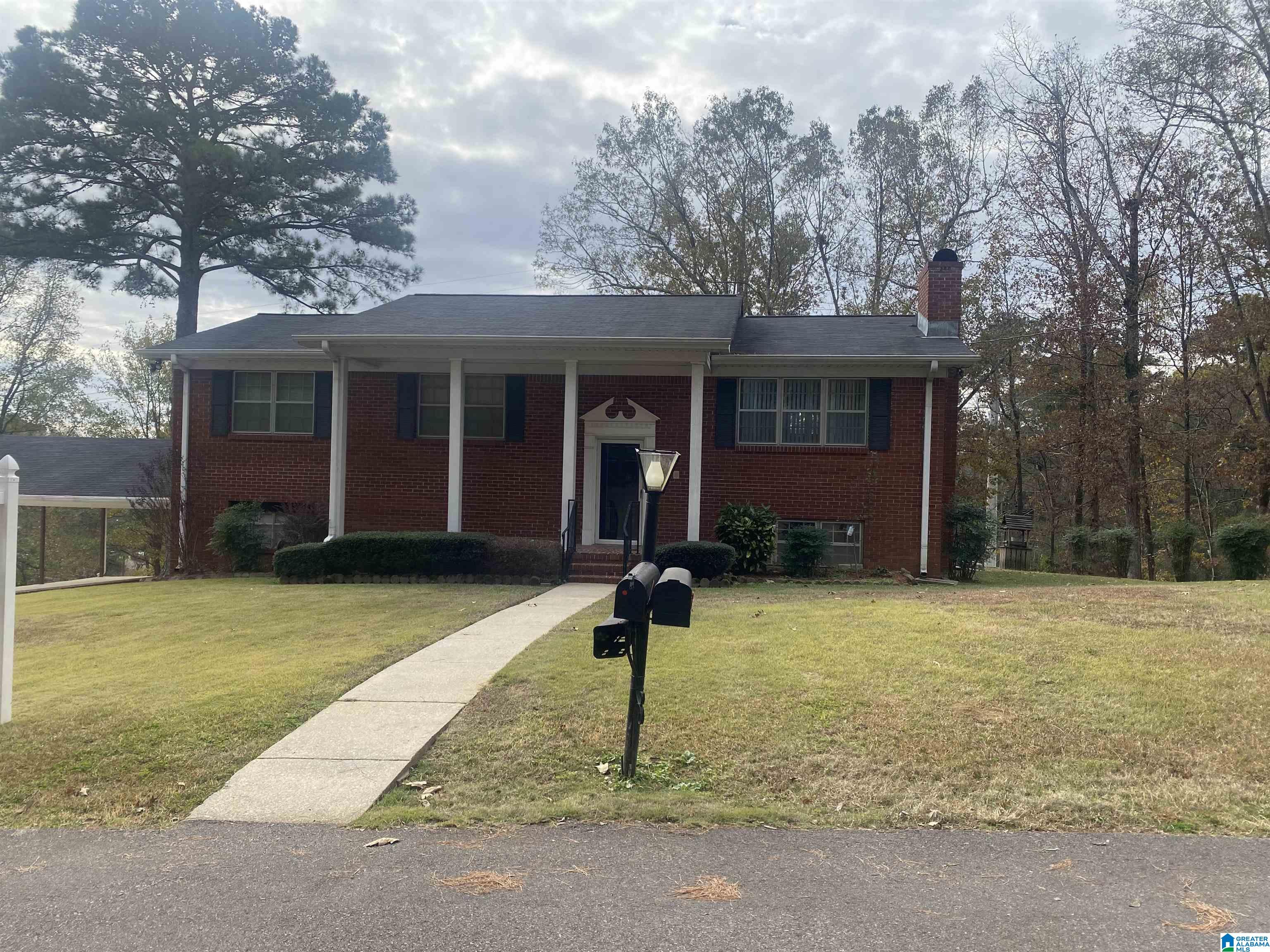 2308 Ridgewood Road Fultondale, AL 35068 - Photo 2 of 38