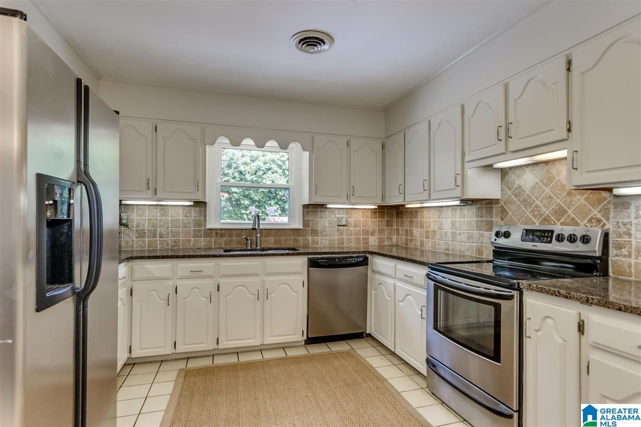 1840 Cedarwood Road Birmingham, AL 35216 - Photo 8 of 29