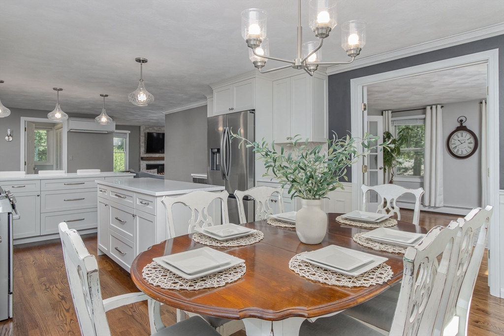 561 Old Dunstable Road Groton, MA 01450 - Photo 14 of 39
