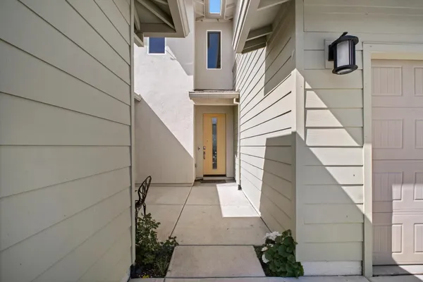 $969,900 | 5667 Drifton Way, Sacramento, CA 95835