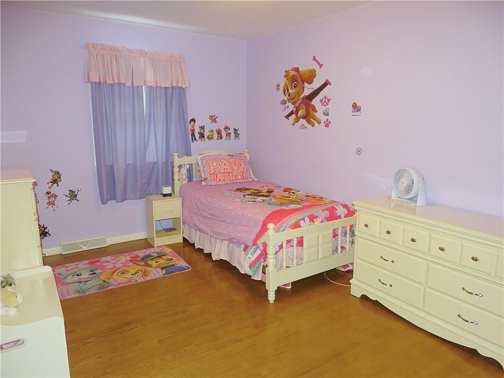 865 Edgewood Road Beaver Falls, PA 15010 - Photo 18 of 24 The third bedroom.