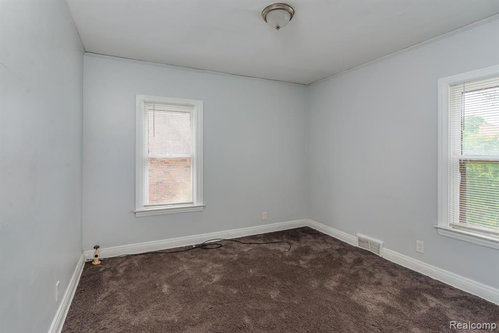 17345 Indiana Street Detroit, MI 48221 - Photo 10 of 28
