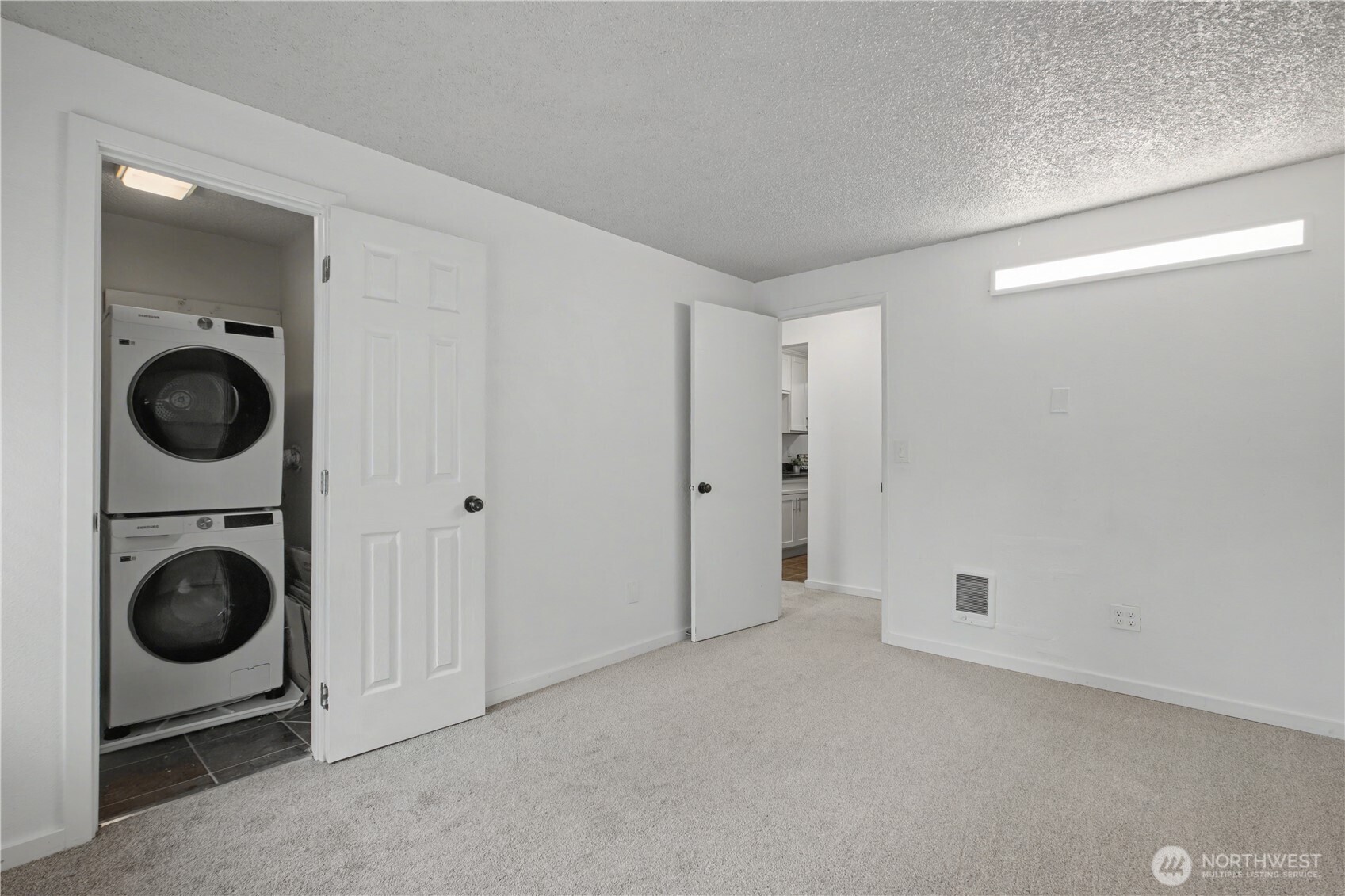 103 South 340th Street, Unit G Federal Way, WA 98003 - Photo 14 of 21