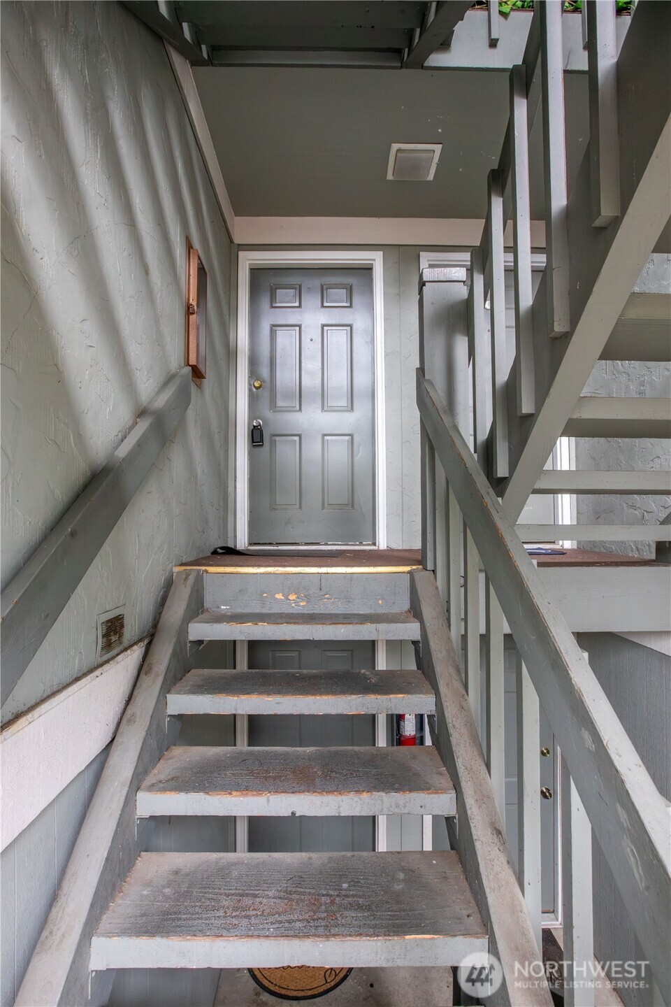 103 South 340th Street, Unit G Federal Way, WA 98003 - Photo 6 of 21