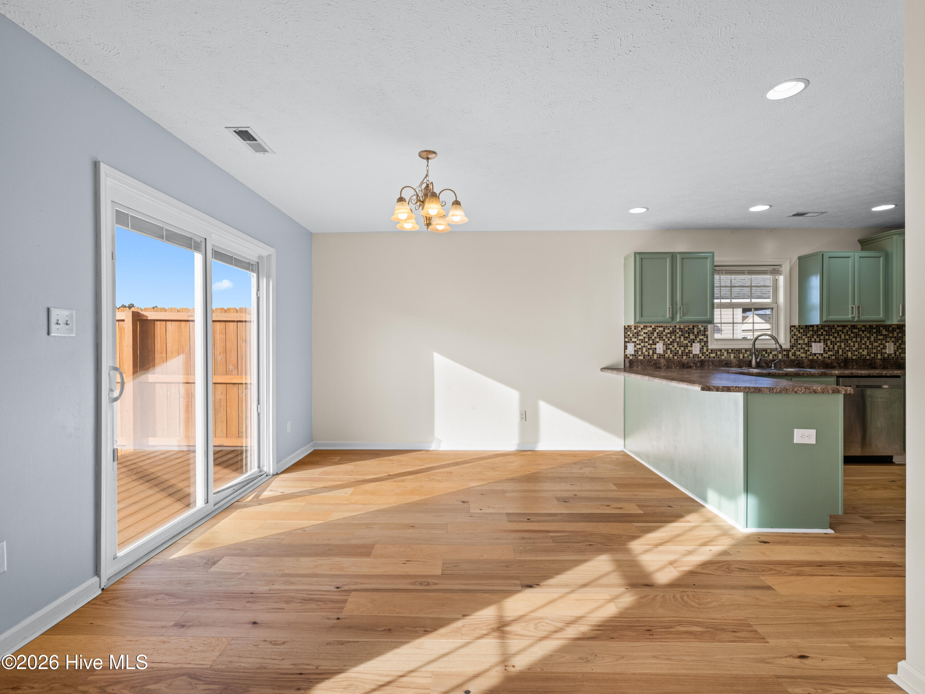 215 Merin Height Road Jacksonville, NC 28546 - Photo 12 of 41 025A4021