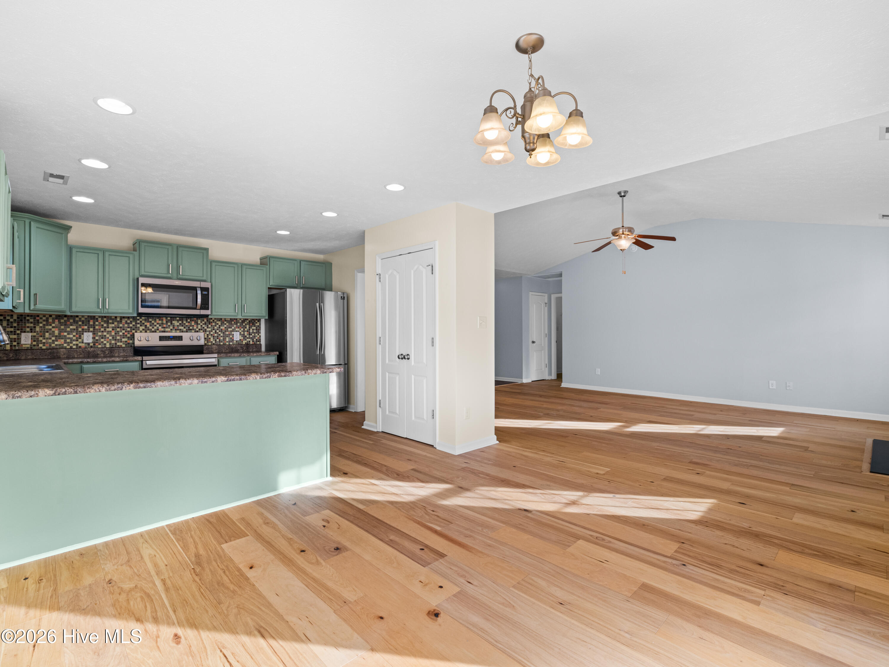 215 Merin Height Road Jacksonville, NC 28546 - Photo 13 of 41 025A4024