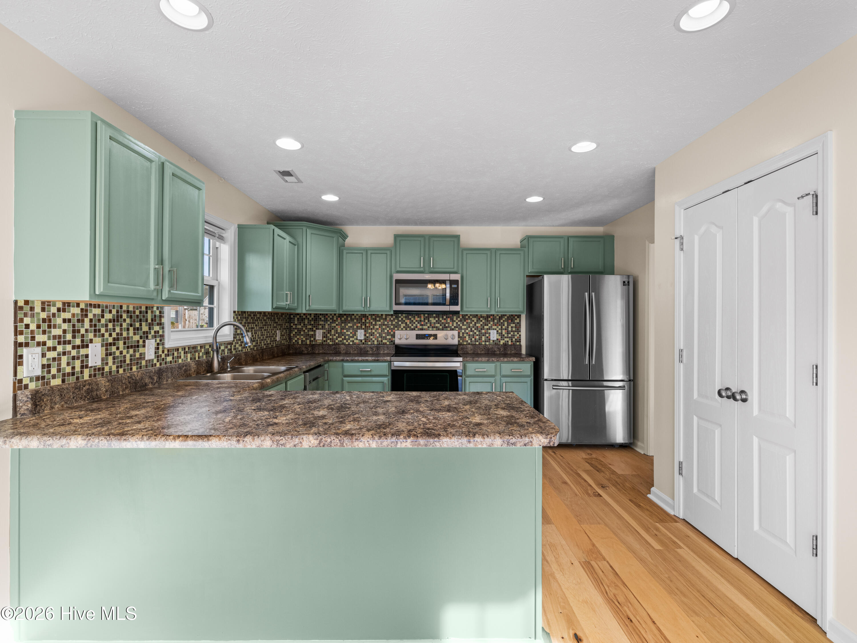 215 Merin Height Road Jacksonville, NC 28546 - Photo 15 of 41 025A4027