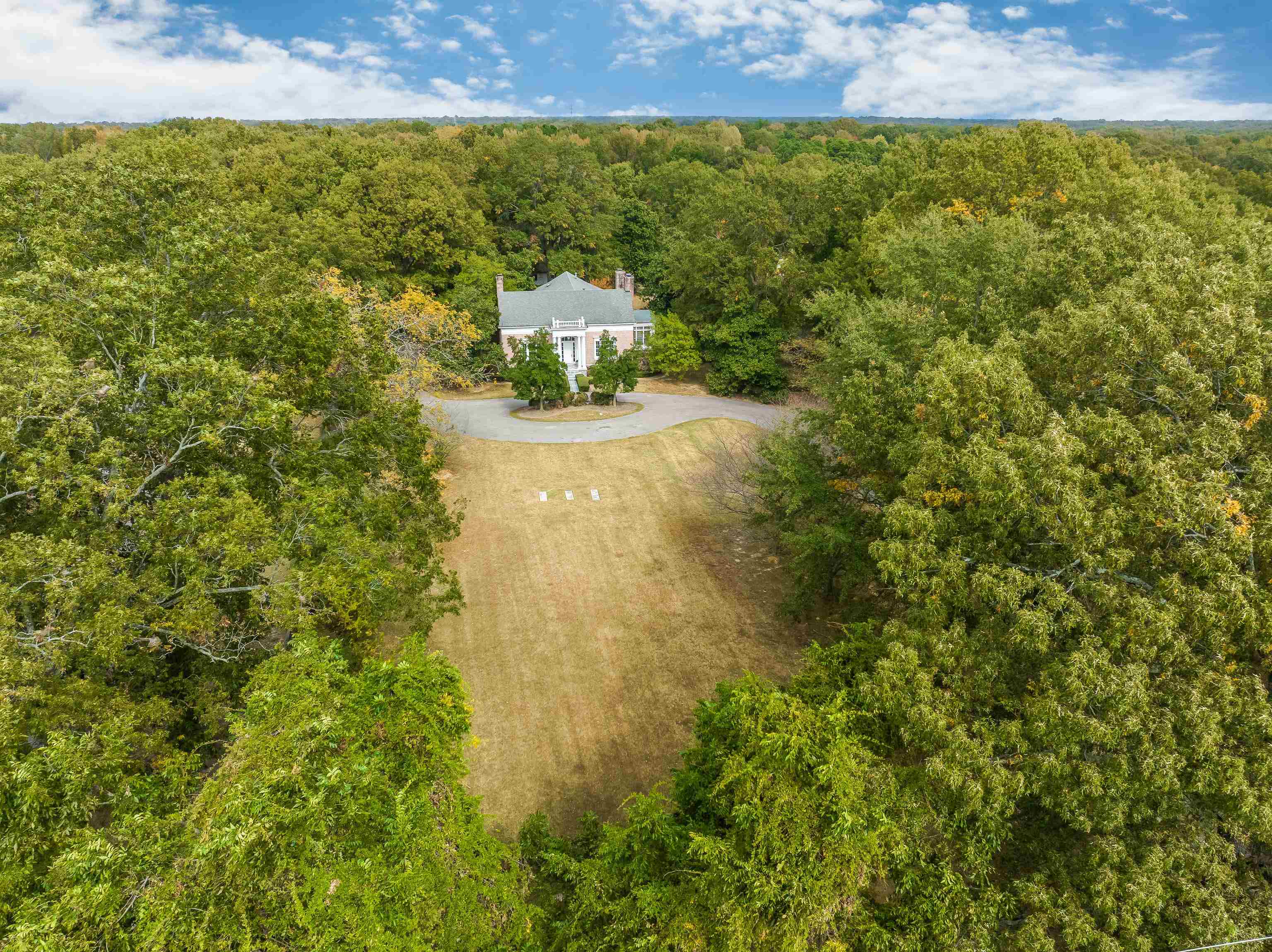 8750 Walnut Grove Road Memphis, TN 38018 - Photo 2 of 40 Gallery Image 2