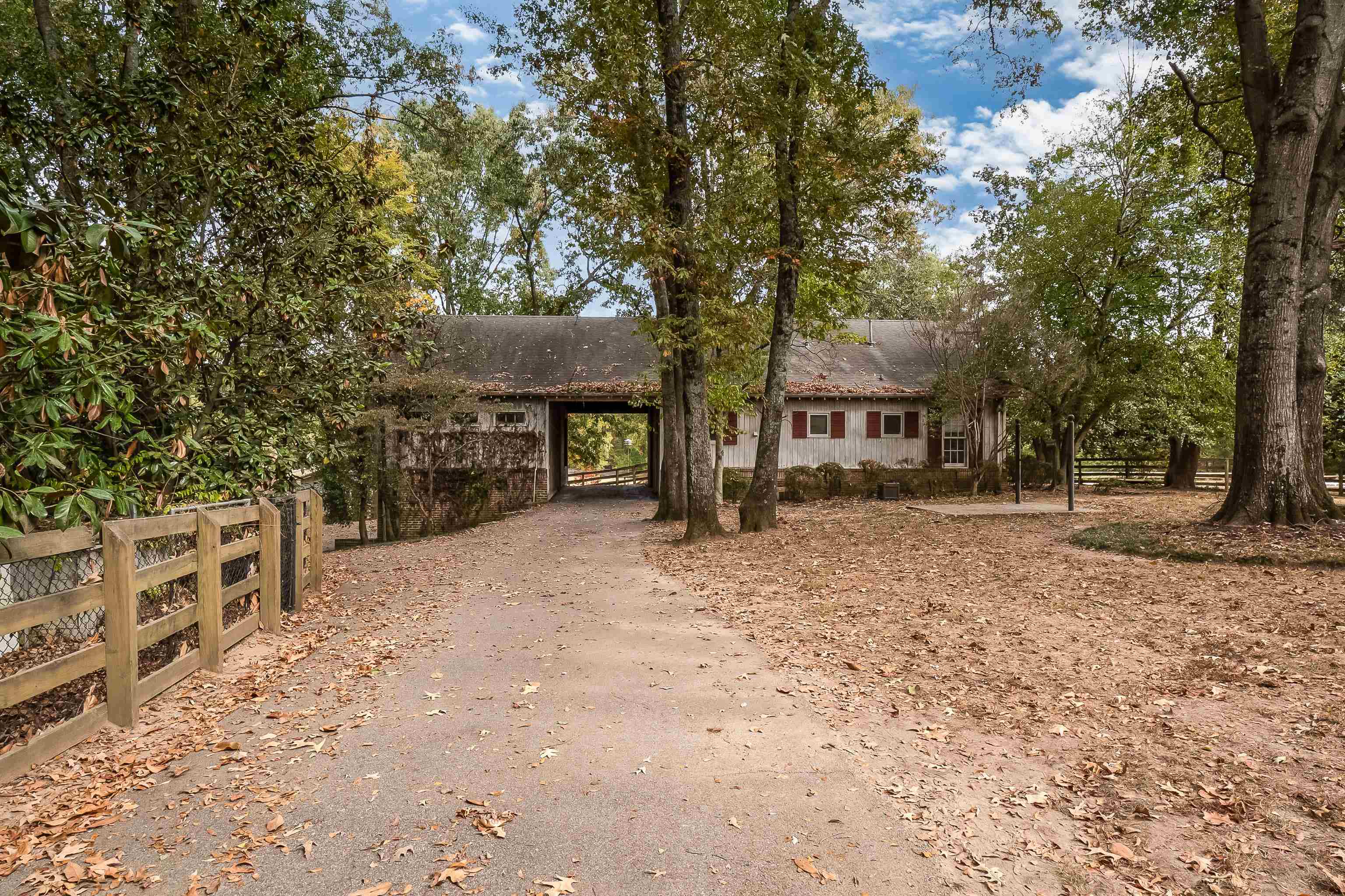 8750 Walnut Grove Road Memphis, TN 38018 - Photo 33 of 40 Gallery Image 33