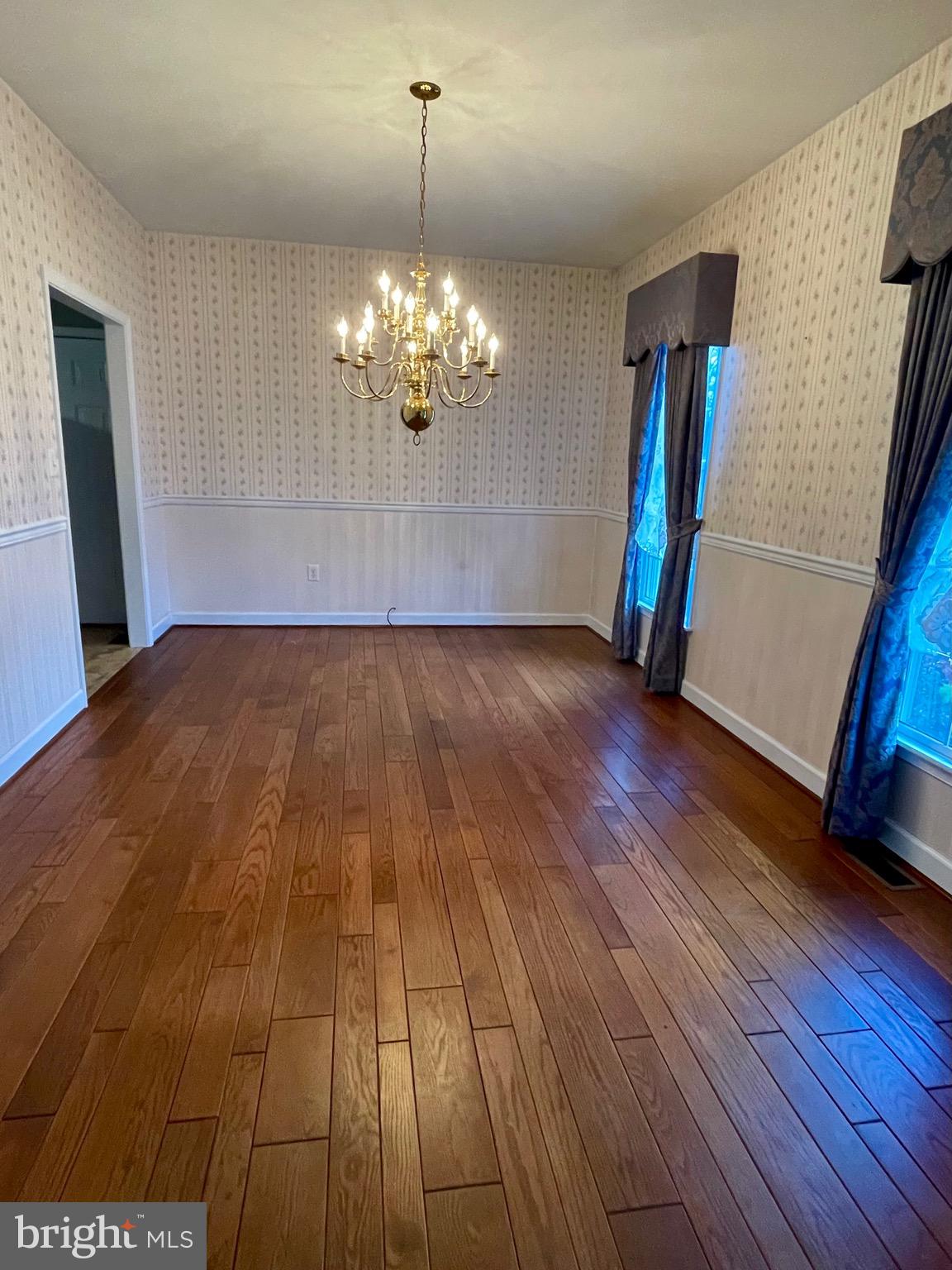 373 Hadley Drive Falling Waters, WV 25419 - Photo 15 of 49 Dining Room