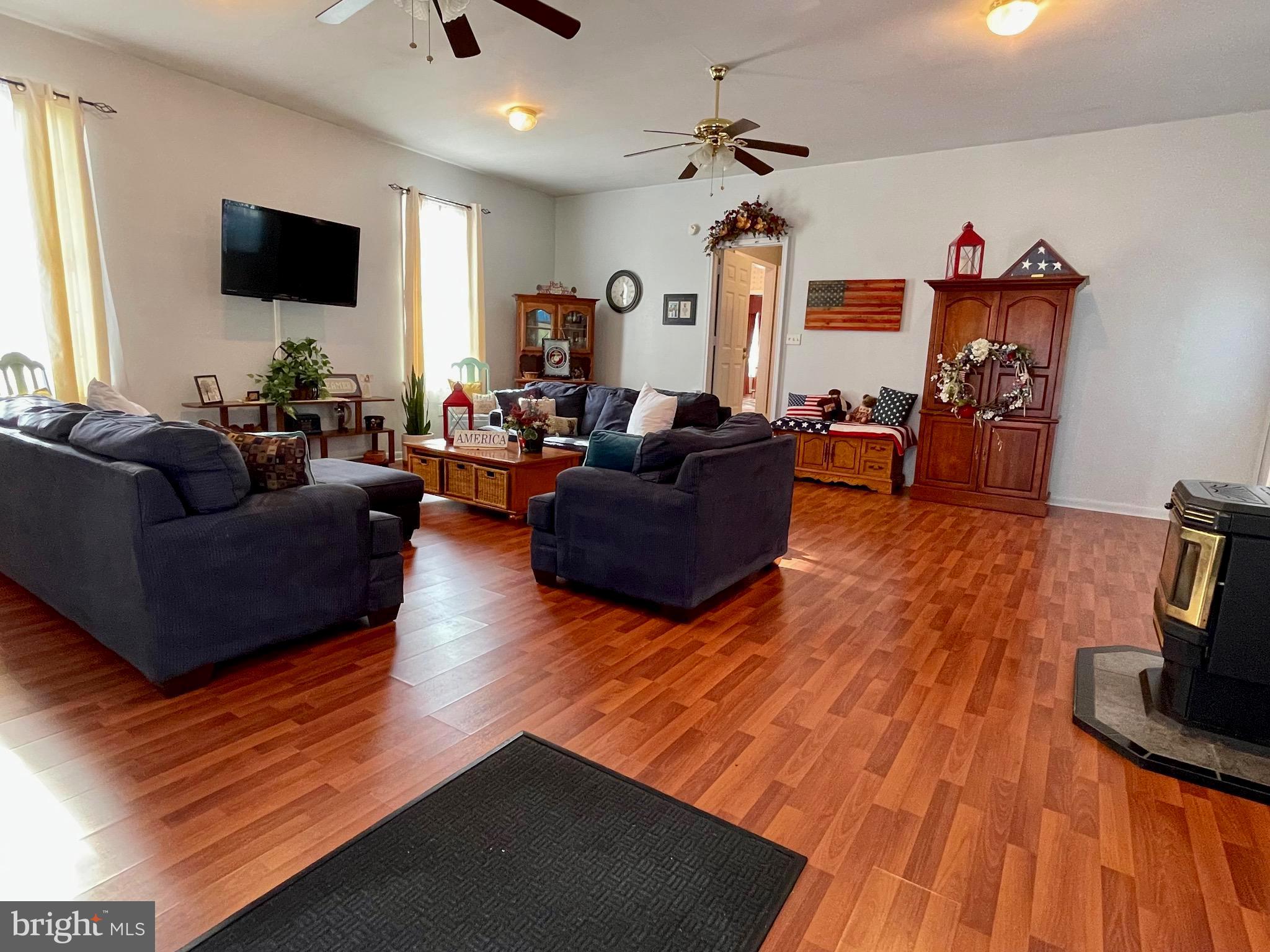 373 Hadley Drive Falling Waters, WV 25419 - Photo 45 of 49 Family Room - prior to seller removing furniture