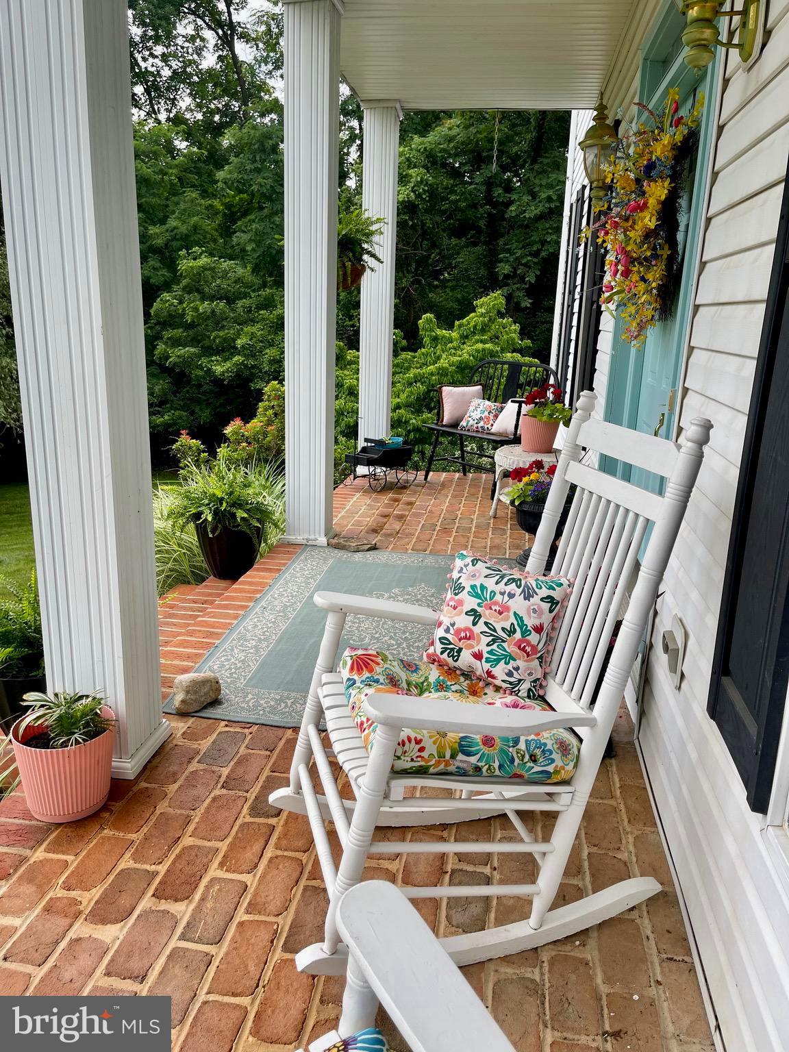 373 Hadley Drive Falling Waters, WV 25419 - Photo 7 of 49