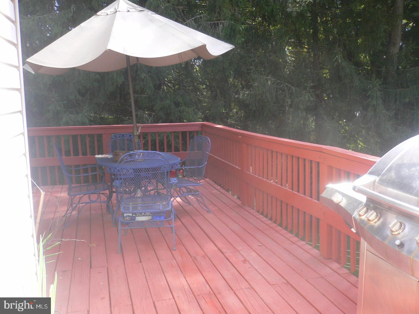 100 Valley Road Newark, DE 19711 - Photo 4 of 20 Deck