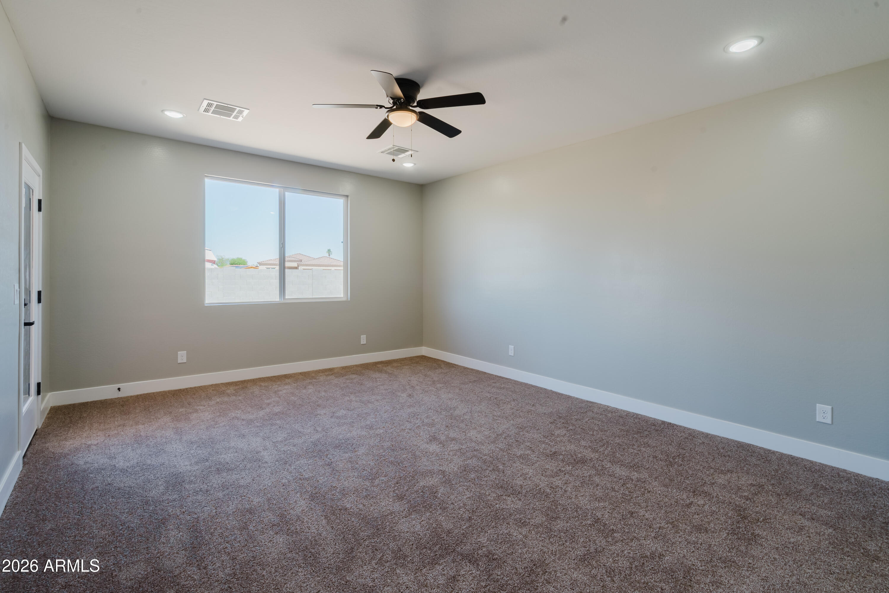 14520 South Overfield Road Arizona City, AZ 85123 - Photo 17 of 39 overfield-17