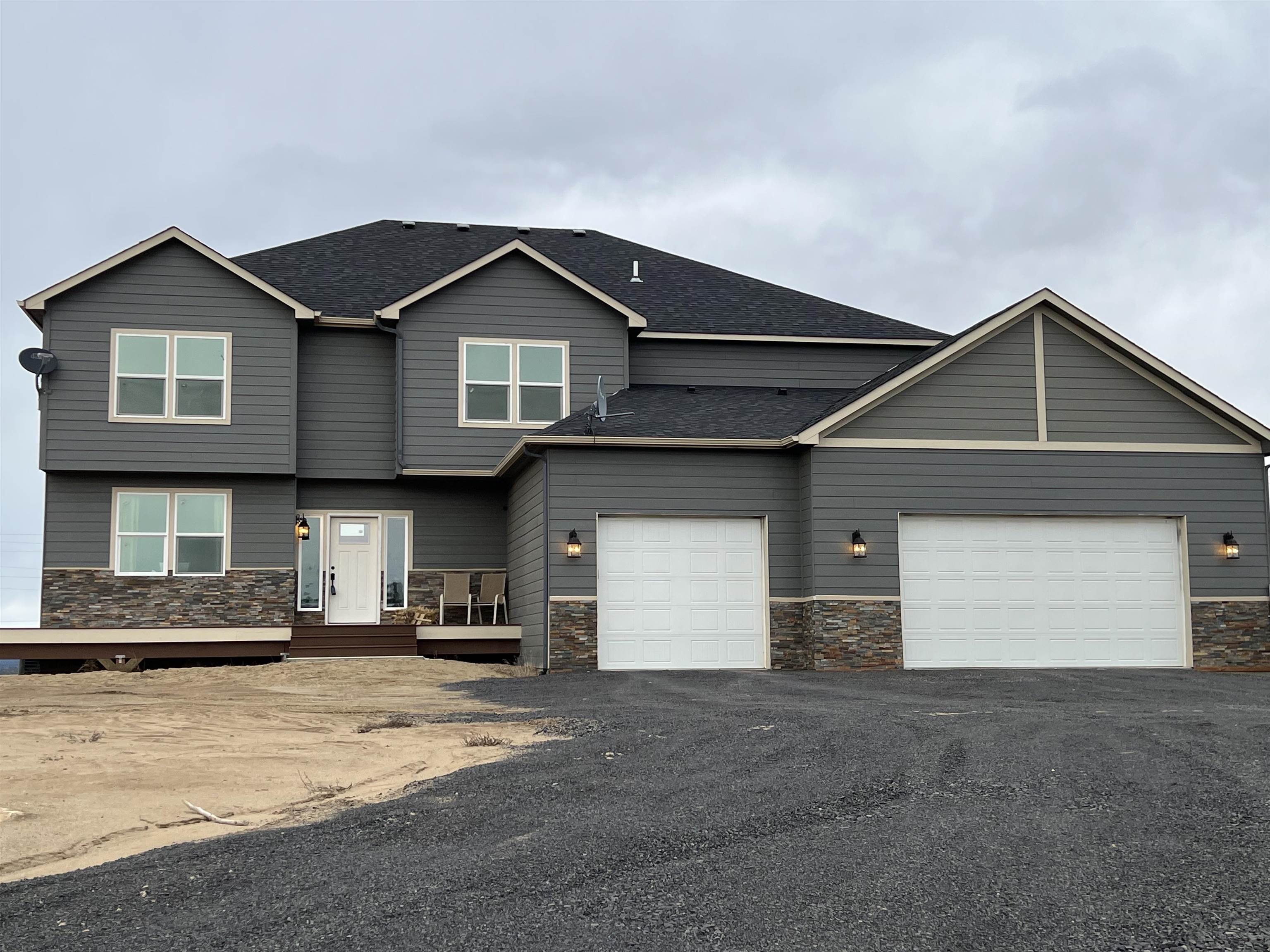 1307 West Half Moon Road Colbert, WA 99005 - Photo 1 of 1